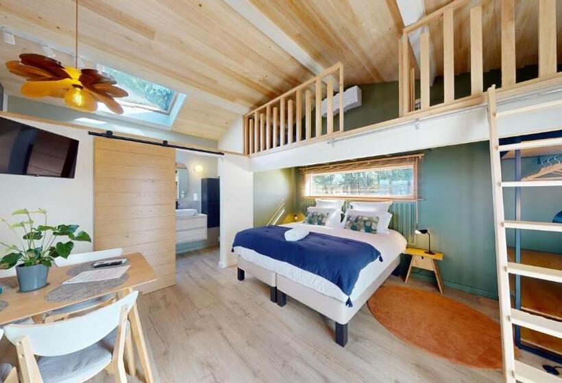 Номер Стандарт Вид на Сад, La Planette