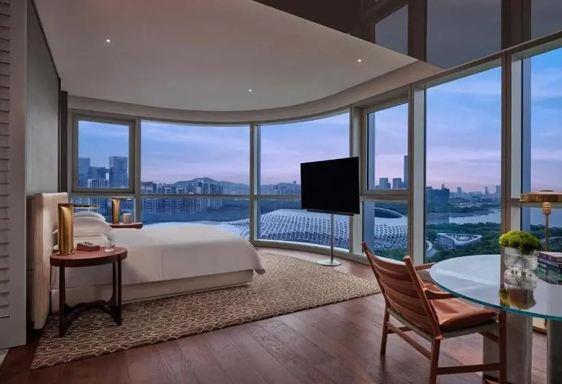 キングサイズベッド、ビュー付きデラックスルーム, 深圳湾安达仕酒店 Andaz Shenzhen Bay