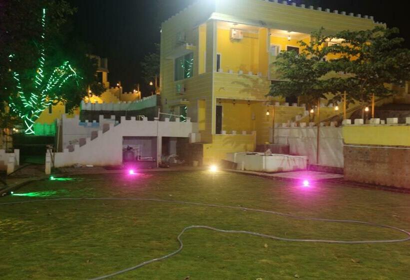 חדר סטנדרט עם מיטת קינג, Hillfort Hotels & Resorts Yelagiri