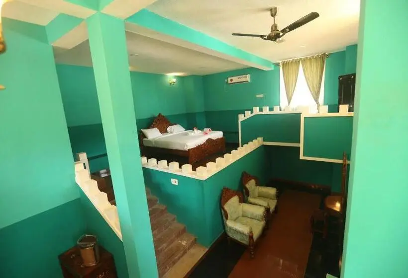 Sviitti, Hillfort Hotels & Resorts Yelagiri