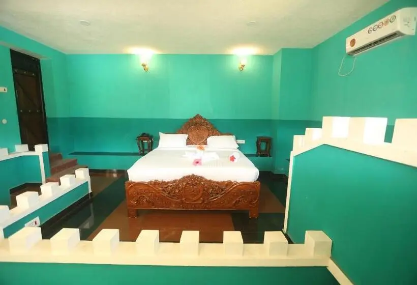 Sviitti, Hillfort Hotels & Resorts Yelagiri