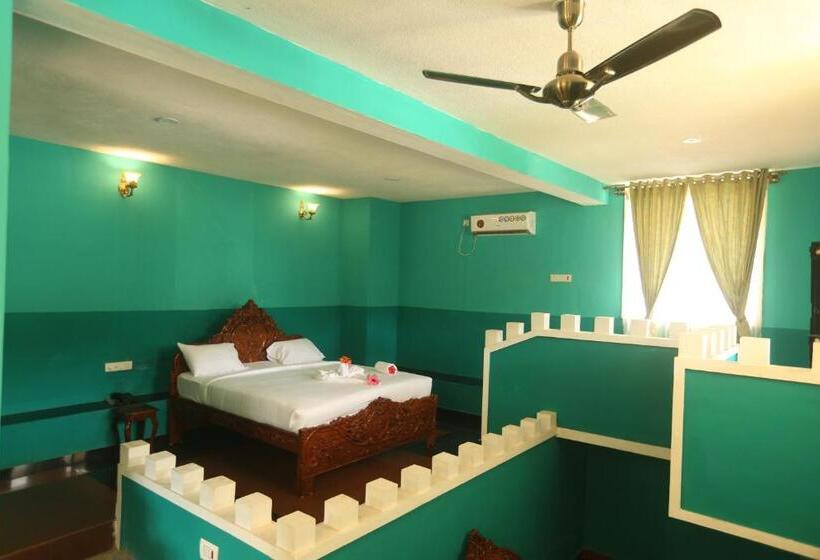 Люкс, Hillfort Hotels & Resorts Yelagiri