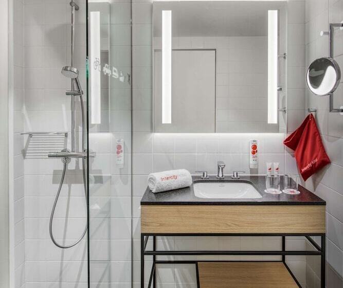 غرفة بيزنس, Intercityhotel Wiesbaden