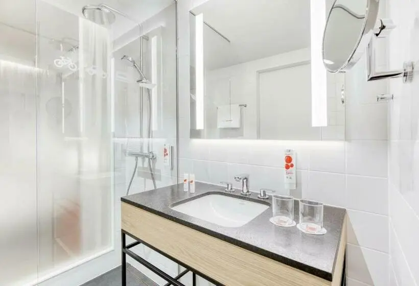 اتاق کلاس بیزنس, Intercityhotel Wiesbaden