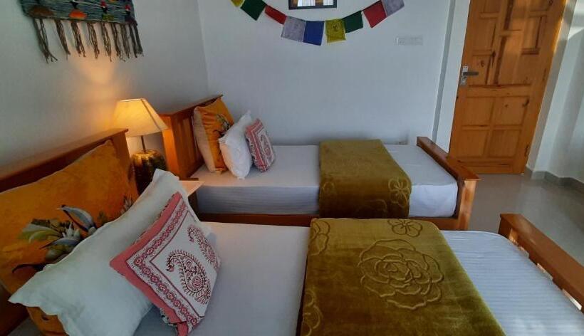 デラックスルーム, La Maison   A Boutique Bed And Breakfast