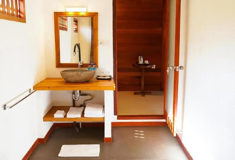 スタンダードルーム, La Villaris Hotel & Resto