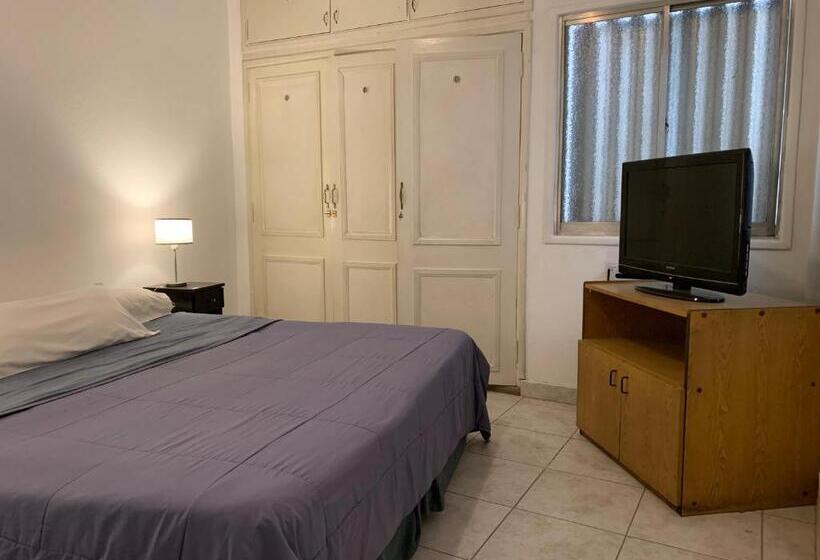 اتاق استاندارد سه نفره, Palace Hotel Mendoza
