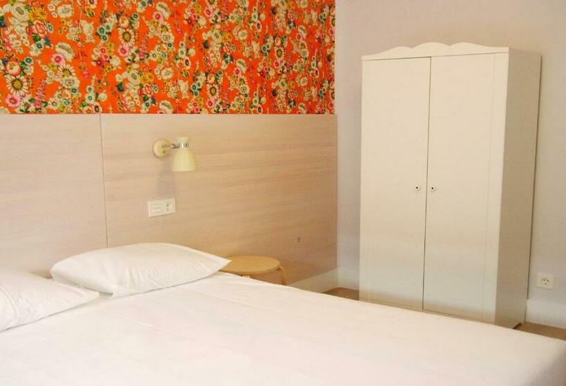 اتاق استاندارد با سرویس بهداشتی مشترک, Boreal Calima