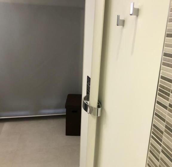 اتاق لوکس, B&b Rossini Luxury 2