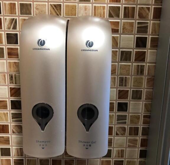 اتاق لوکس, B&b Rossini Luxury 2