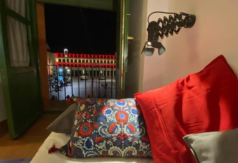 اتاق استاندارد چهار تخته, Hostel Plaza Mayor Corredera