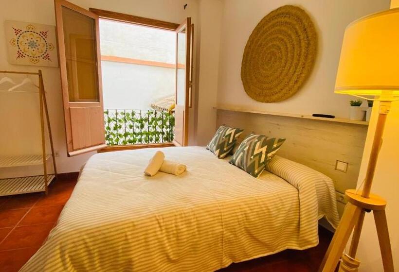 اتاق کلاسیک چهارنفره, Hostel Plaza Mayor Corredera