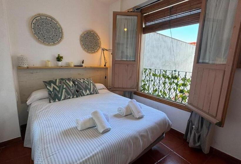 اتاق اکونومی, Hostel Plaza Mayor Corredera