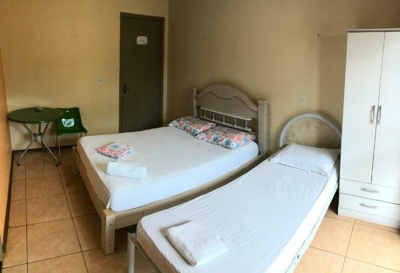 スタンダードトリプルルーム, Barichello