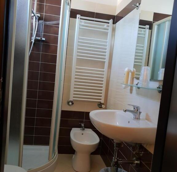 Quarto Superior Quádruplo, Diamante