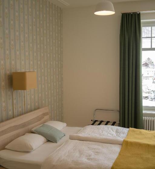 חדר סטנדרט חדר אמבטיה משותף, Erica