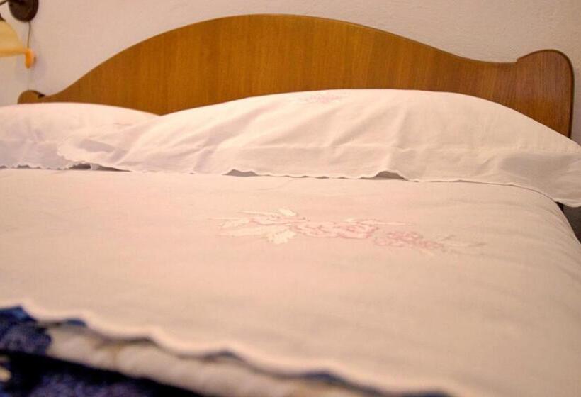 标准三人间, Pensiunea Nordica