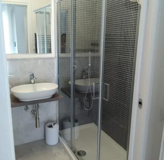 آپارتمان 1 خوابه همکف, Suite In Città Residence