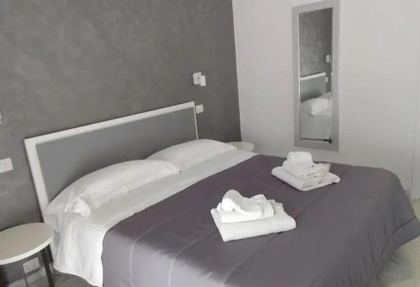 آپارتمان 1 خوابه همکف, Suite In Città Residence