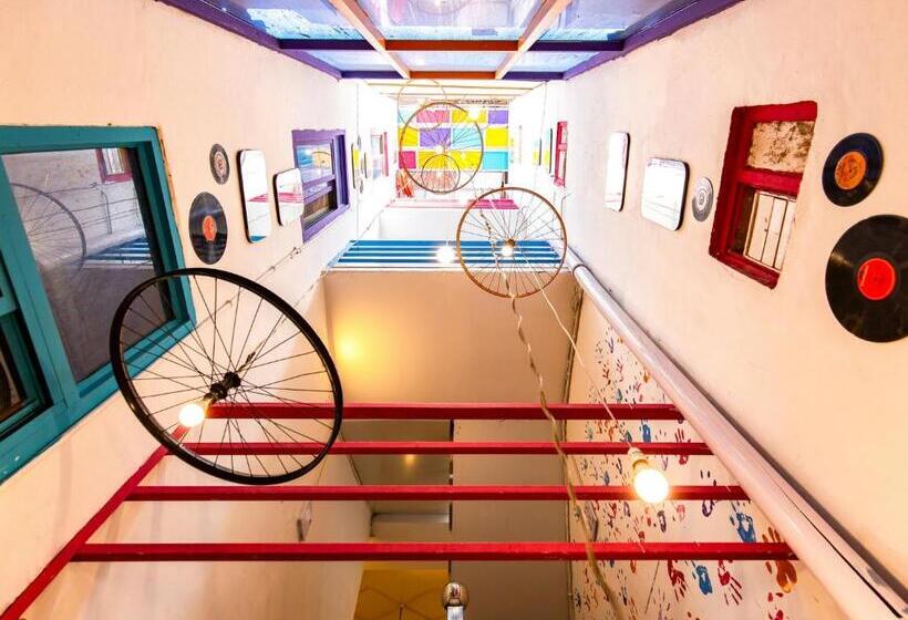 Standardrum, Gostops Rishikesh, Tapovan