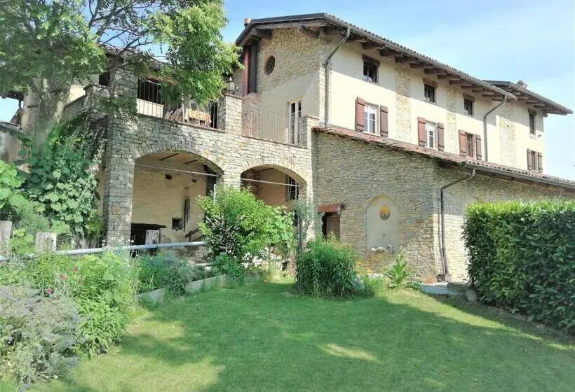 テラス付き１ベッドルームアパートメント, Agriturismo Sondrea