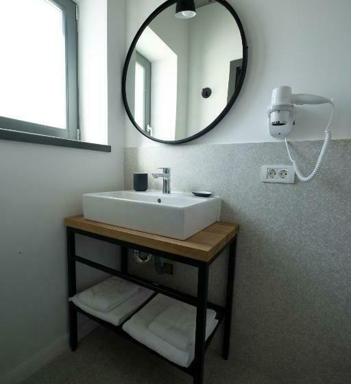 سوییت لوکس, The Pines Boutique Villa Vama Veche