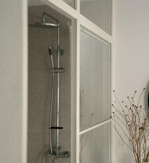 سوییت لوکس, The Pines Boutique Villa Vama Veche