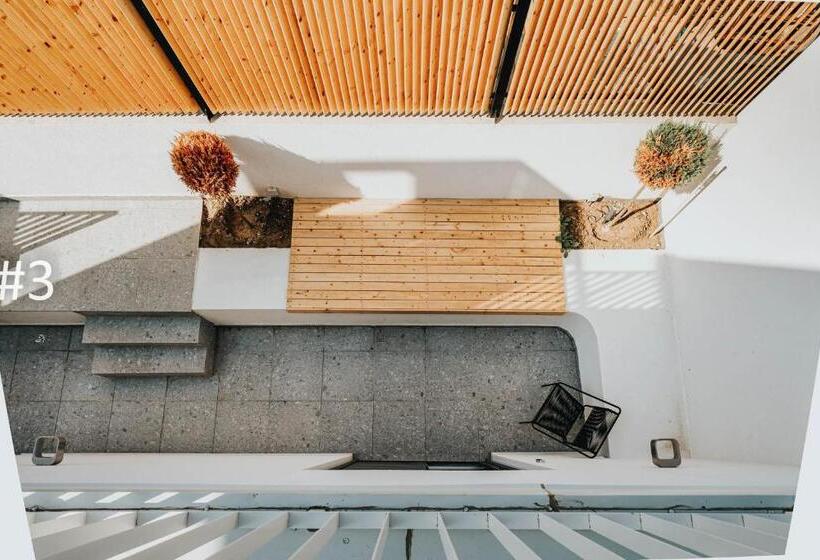 آپارتمان پریمیوم 1 خوابه, The Pines Boutique Villa Vama Veche