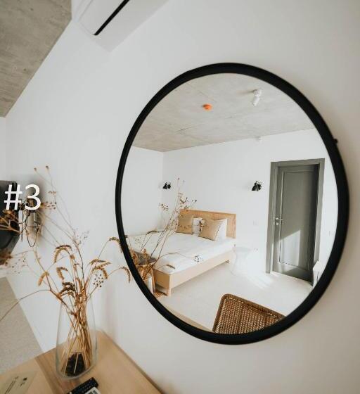 آپارتمان پریمیوم 1 خوابه, The Pines Boutique Villa Vama Veche