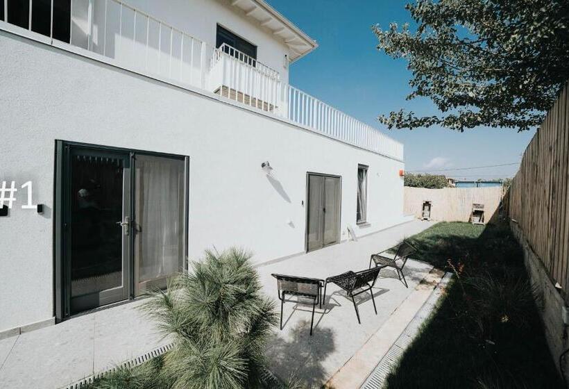 آپارتمان پریمیوم 1 خوابه, The Pines Boutique Villa   Vama Veche