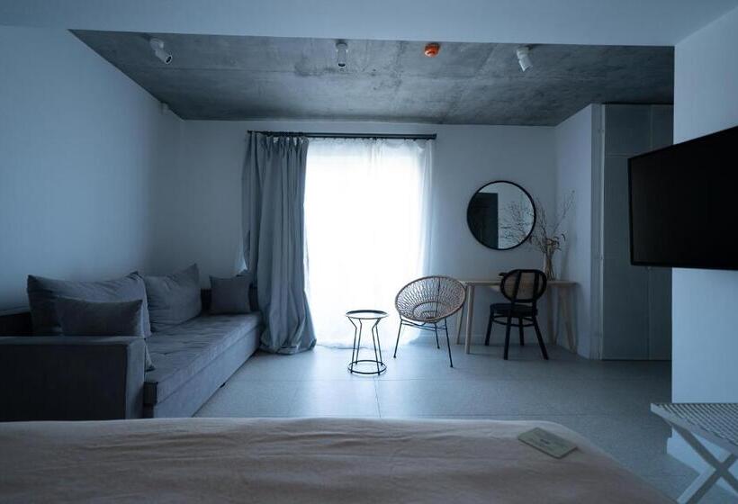 سوئیت پریمیوم با چشمانداز دریا, The Pines Boutique Villa Vama Veche