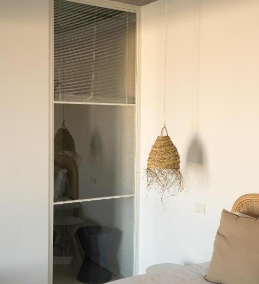 سوئیت پریمیوم با چشم‌انداز دریا, The Pines Boutique Villa   Vama Veche