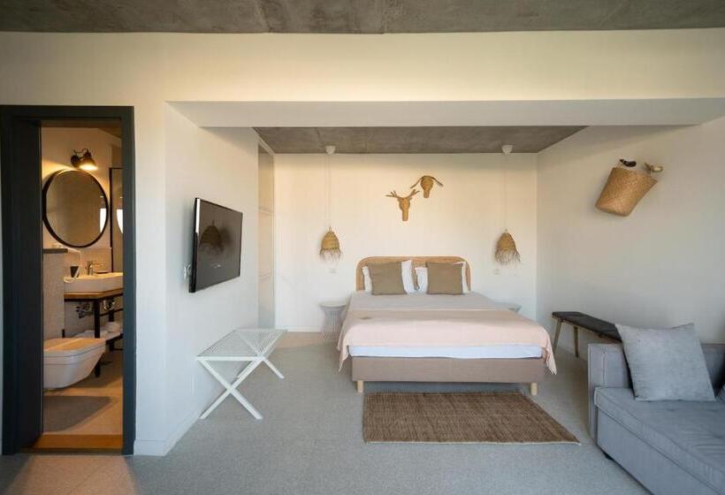 سوئیت پریمیوم با چشمانداز دریا, The Pines Boutique Villa Vama Veche