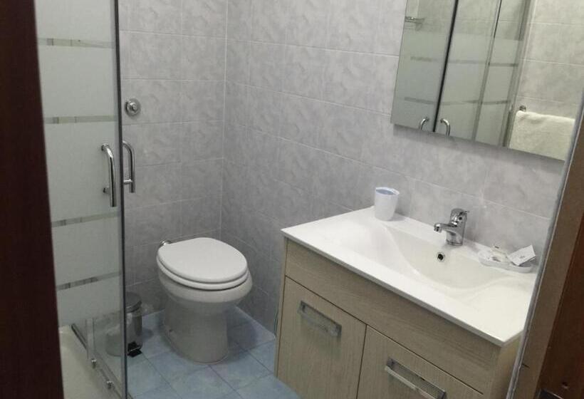 غرفة قياسية مزوَّدة بشُرفة, Albergo Primavera