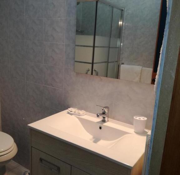 غرفة قياسية مزوَّدة بشُرفة, Albergo Primavera