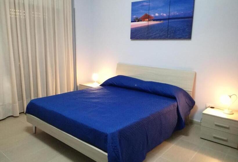 غرفة قياسية مزوَّدة بشُرفة, Albergo Primavera