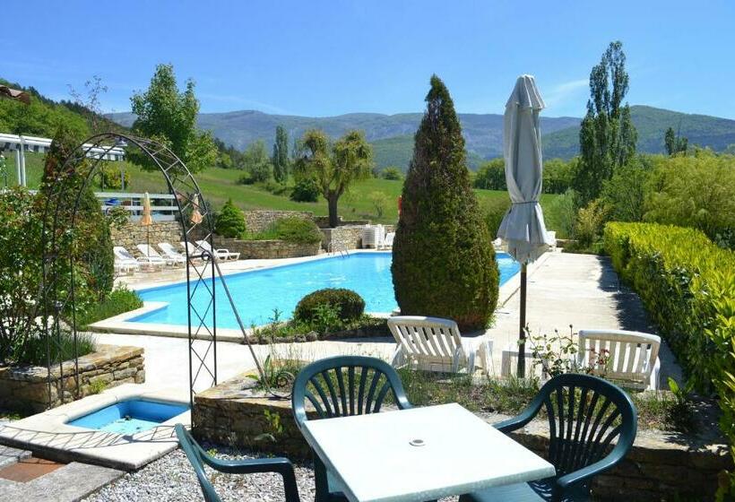 غرفة قياسية, Auberge Les Sibourgs