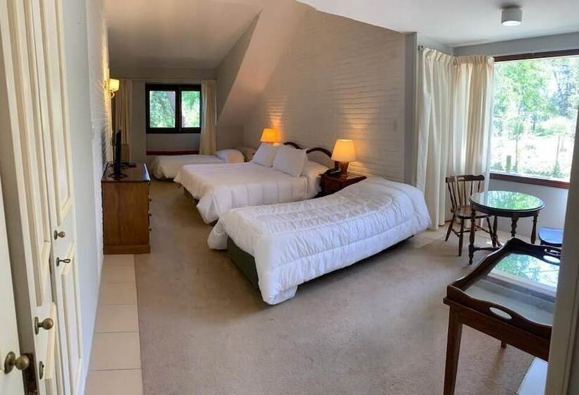 四人高级间, Los Pinos Punta Del Este