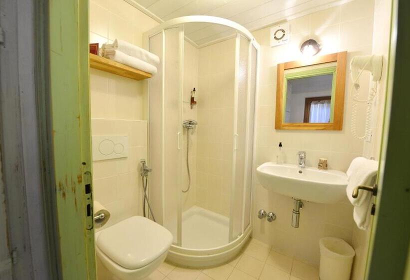 اتاق استاندارد, Petit Dahu   Chambres Et Restaurant
