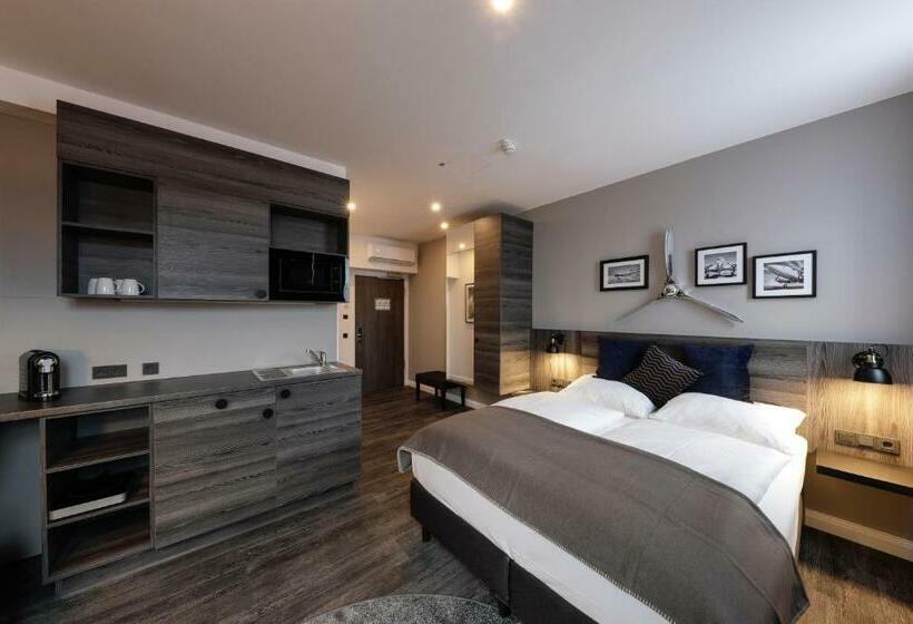 استودیوی استاندارد, Airporthotel Berlin Adlershof
