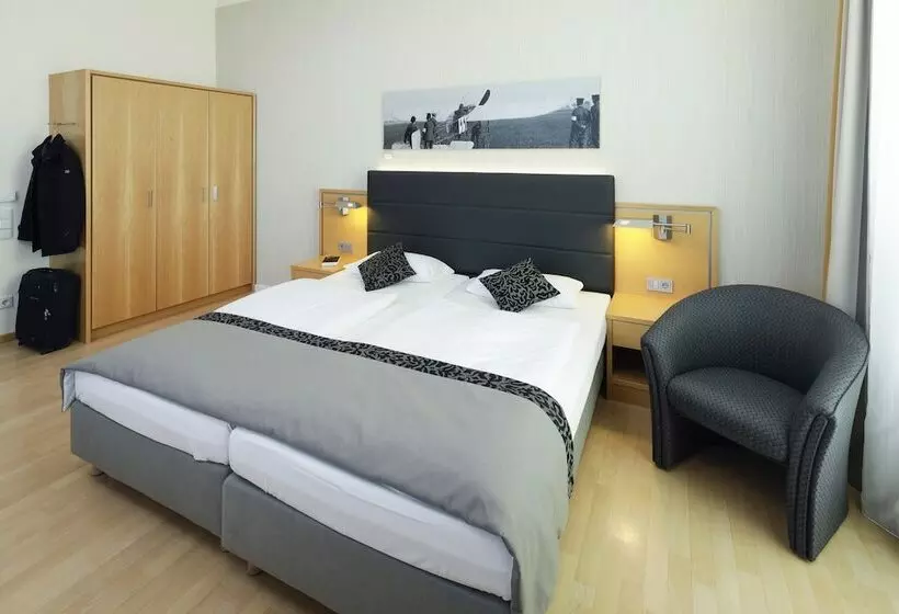 Executive-Zimmer, Airporthotel Berlin Adlershof