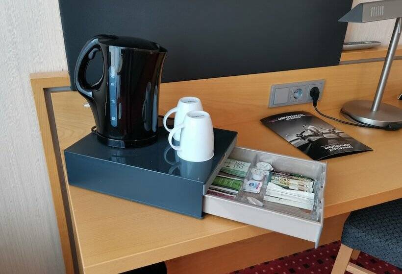 اتاق اجرایی یک تخته, Airporthotel Berlin Adlershof