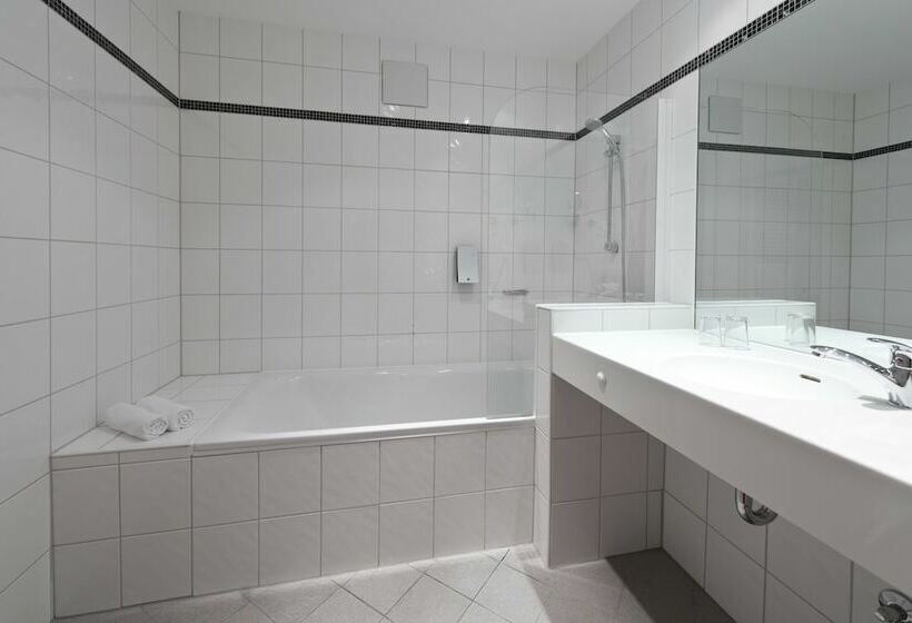 اتاق اجرایی یک تخته, Airporthotel Berlin Adlershof