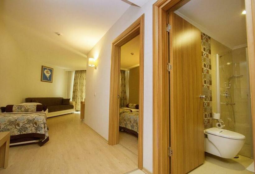 패밀리 룸, Blue Wave Suite