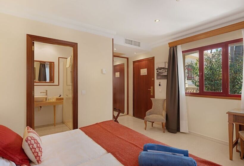 غرفة قياسية, Ciutat Jardi