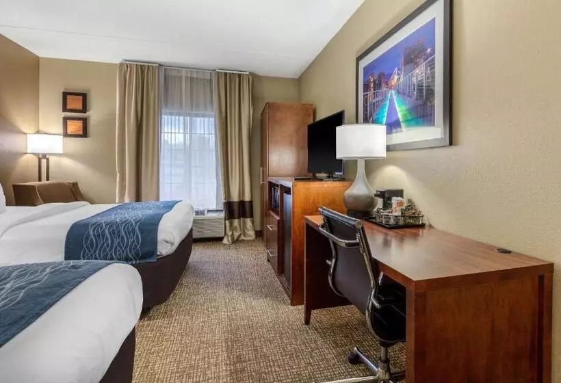 اتاق استاندارد, Comfort Inn & Suites Hamilton Place