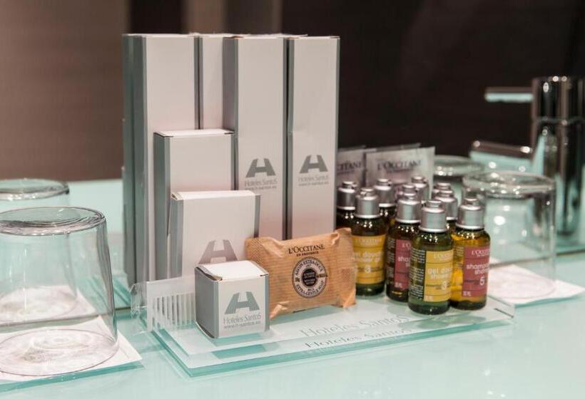 اتاق پنجتخته استاندارد, Diagonal Plaza