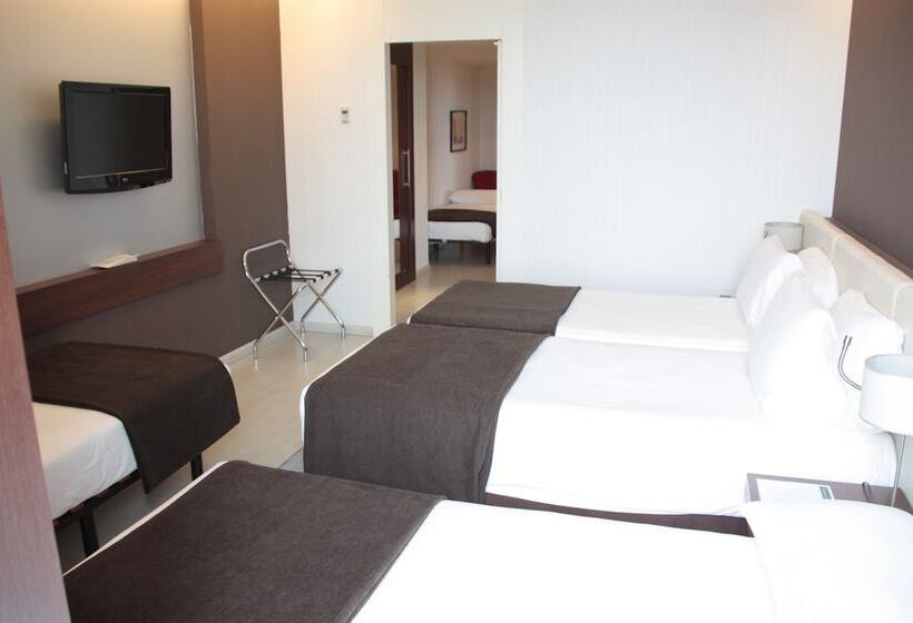 اتاق پنجتخته استاندارد, Diagonal Plaza