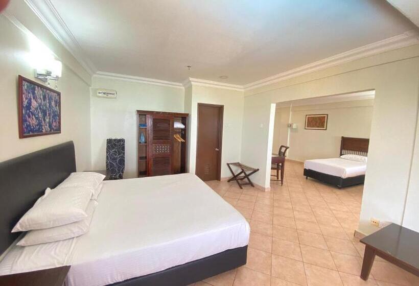 غرفة عائلية, ērya By Suria Cherating