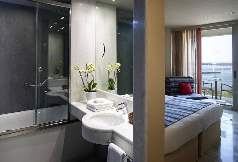 주니어 스위트 바다 전망, Kyma Suites Beach